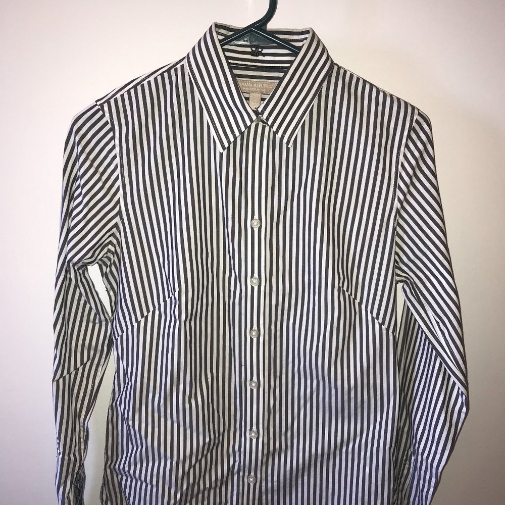Banana Republic  black & white Striped button down